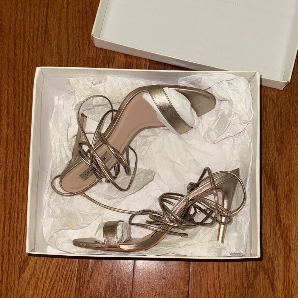 Steve Madden Level Metallic Gold Strappy Heels - Picture 4 of 10